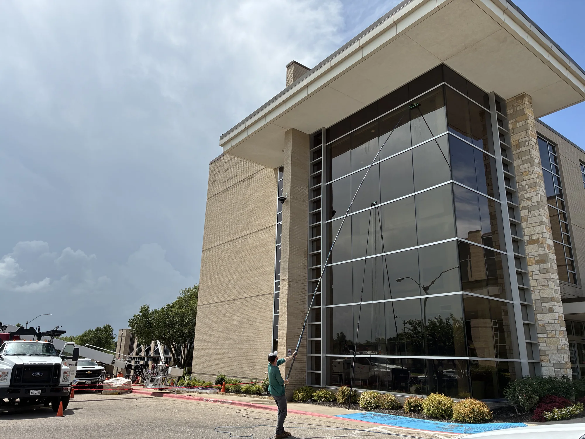 Commercial exterior window-cleaning project